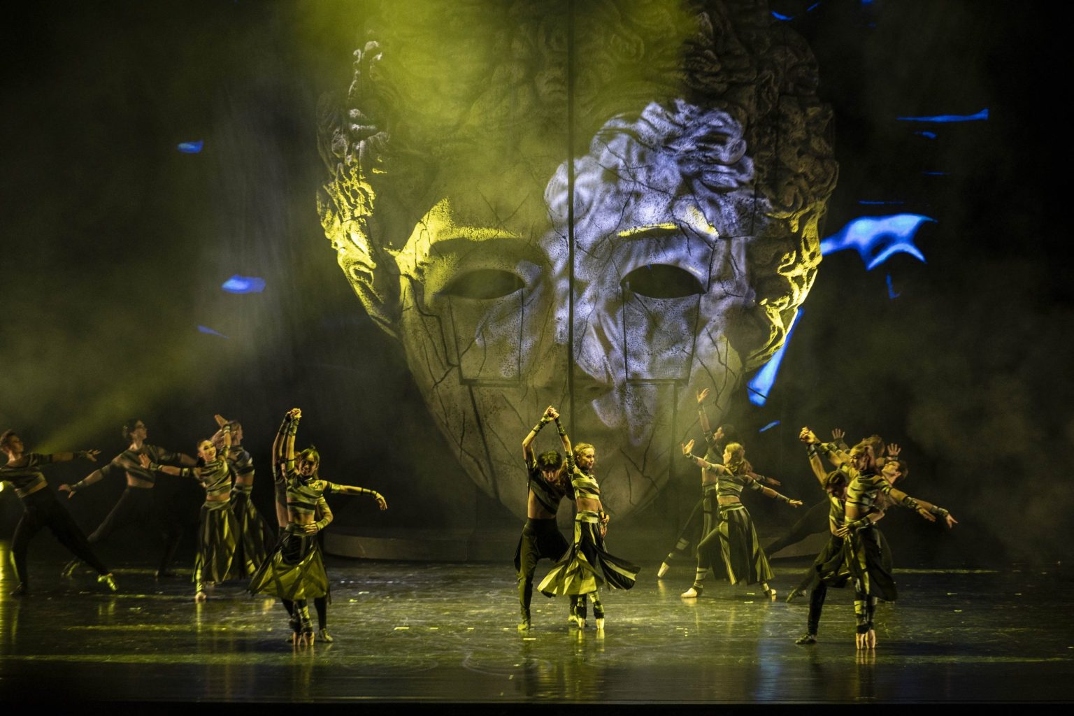 Three Masks of the King : A Ballet in Two Acts - Bangkok's Festival
